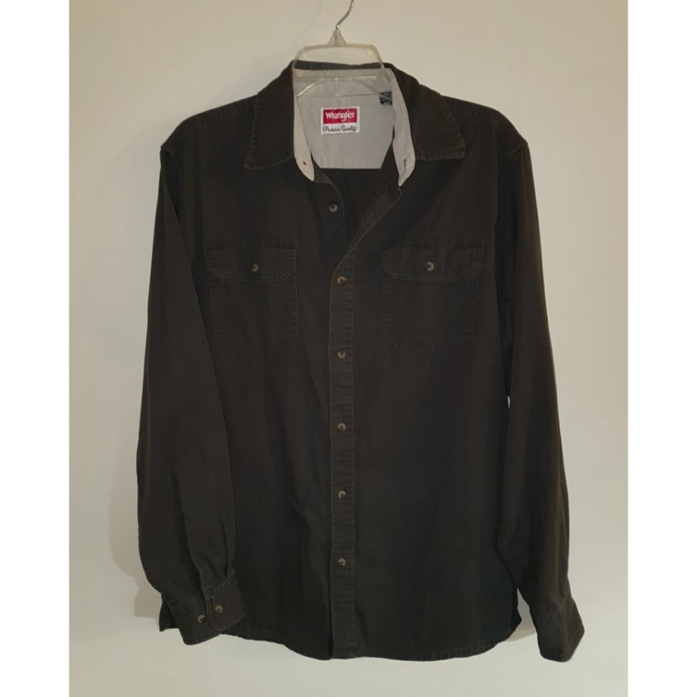 Wrangler Premium Quality Men's Button Down Shirt, 100% Cotton, Brown, Medium